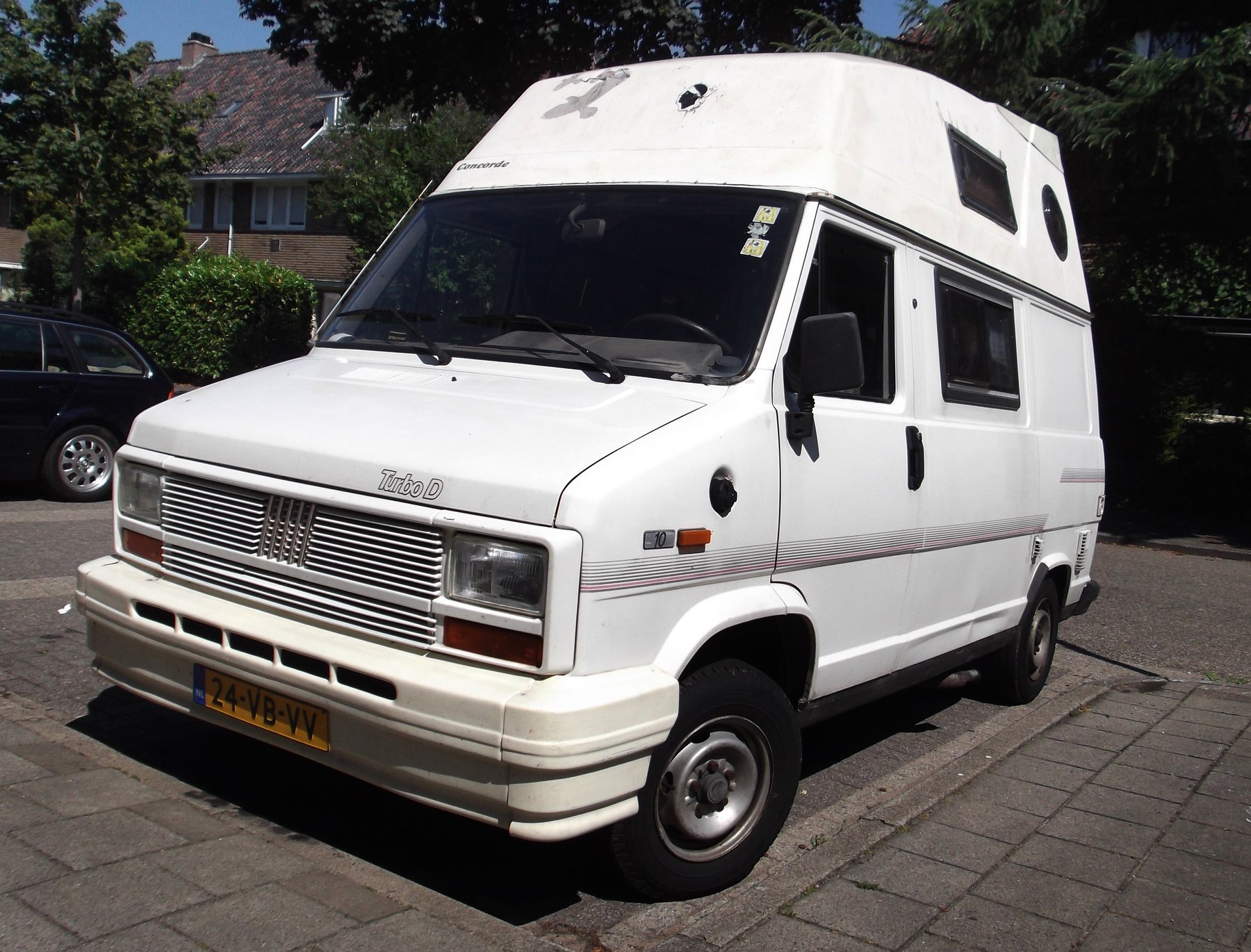Fiat 280 MA7 KAMPEERWAG