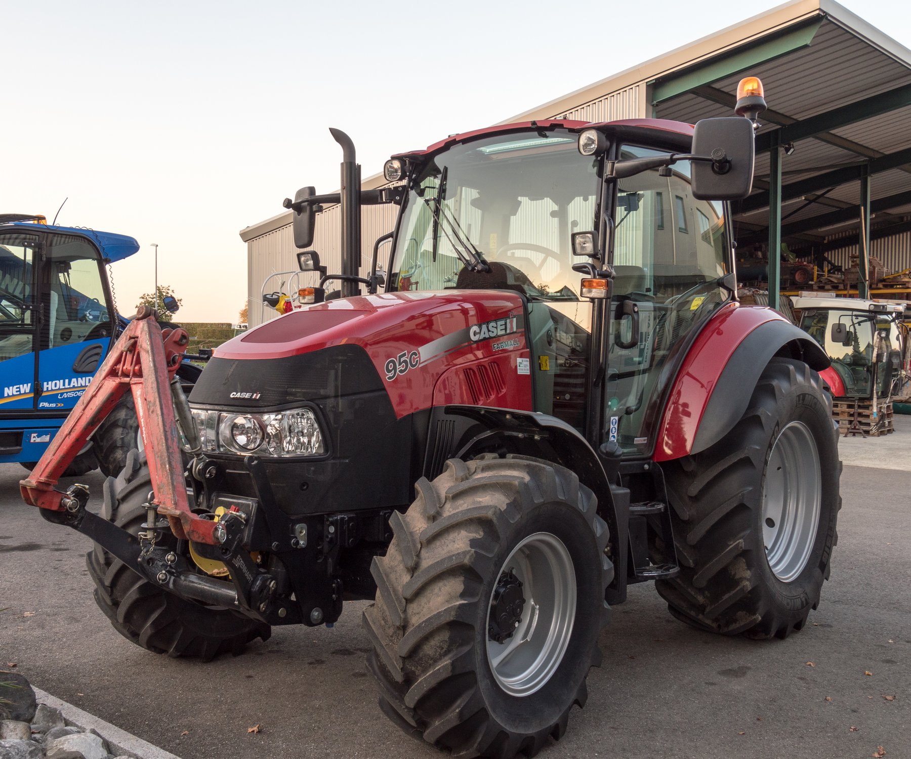 Tractor Case IH FARMALL 95C STRADDLE (2008-2012) 4WD