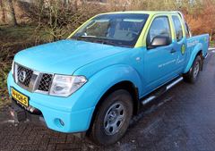 Nissan KING CAB 2,5 4WD