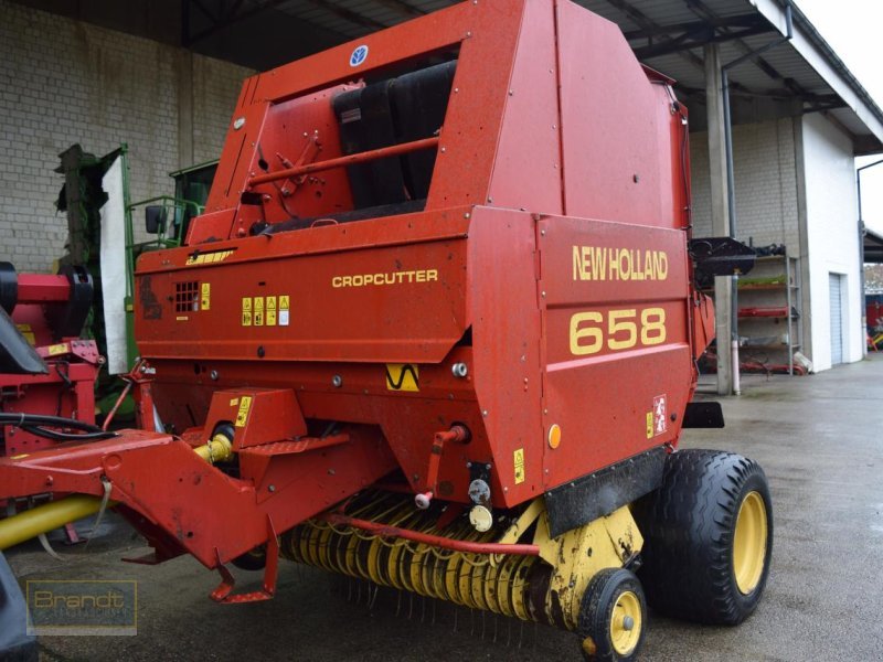 Maschine New Holland 658 Bale Command