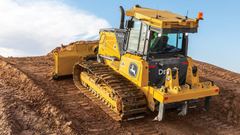 John Deere 750B