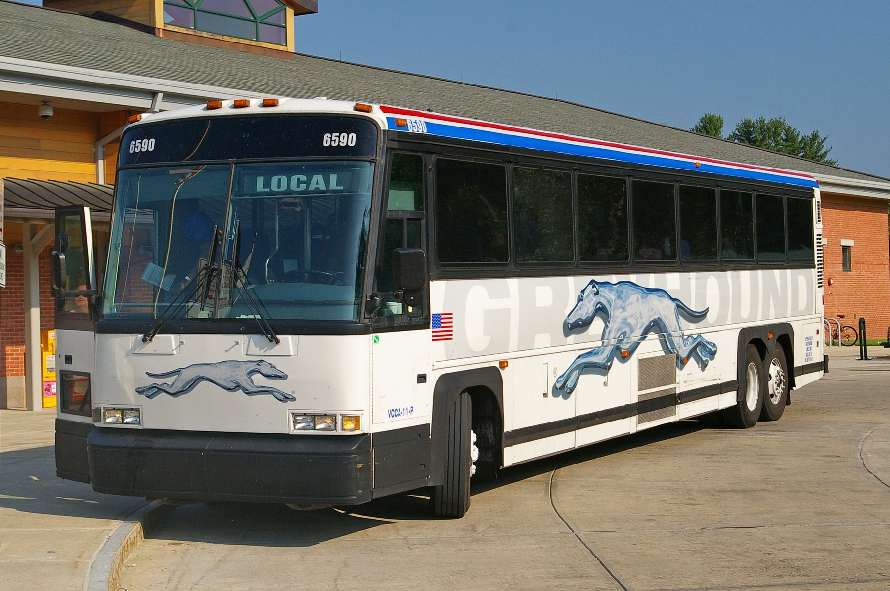 Truck Motor Coach Industries D SERIES