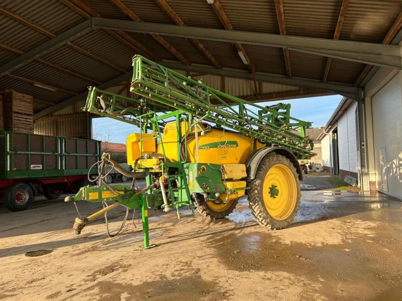 Pflanzenschutz John Deere 732 i