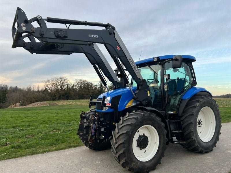 Tractor Case New Holland T 6020 Plus