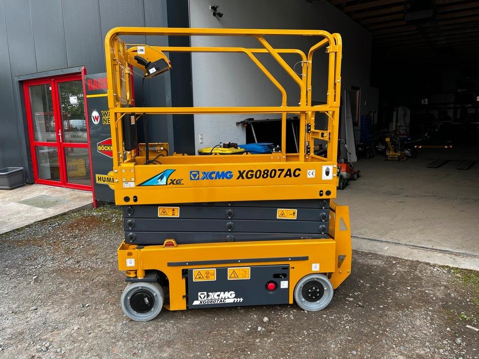 Mobile & rough terrain cranes Xcmg QAY55