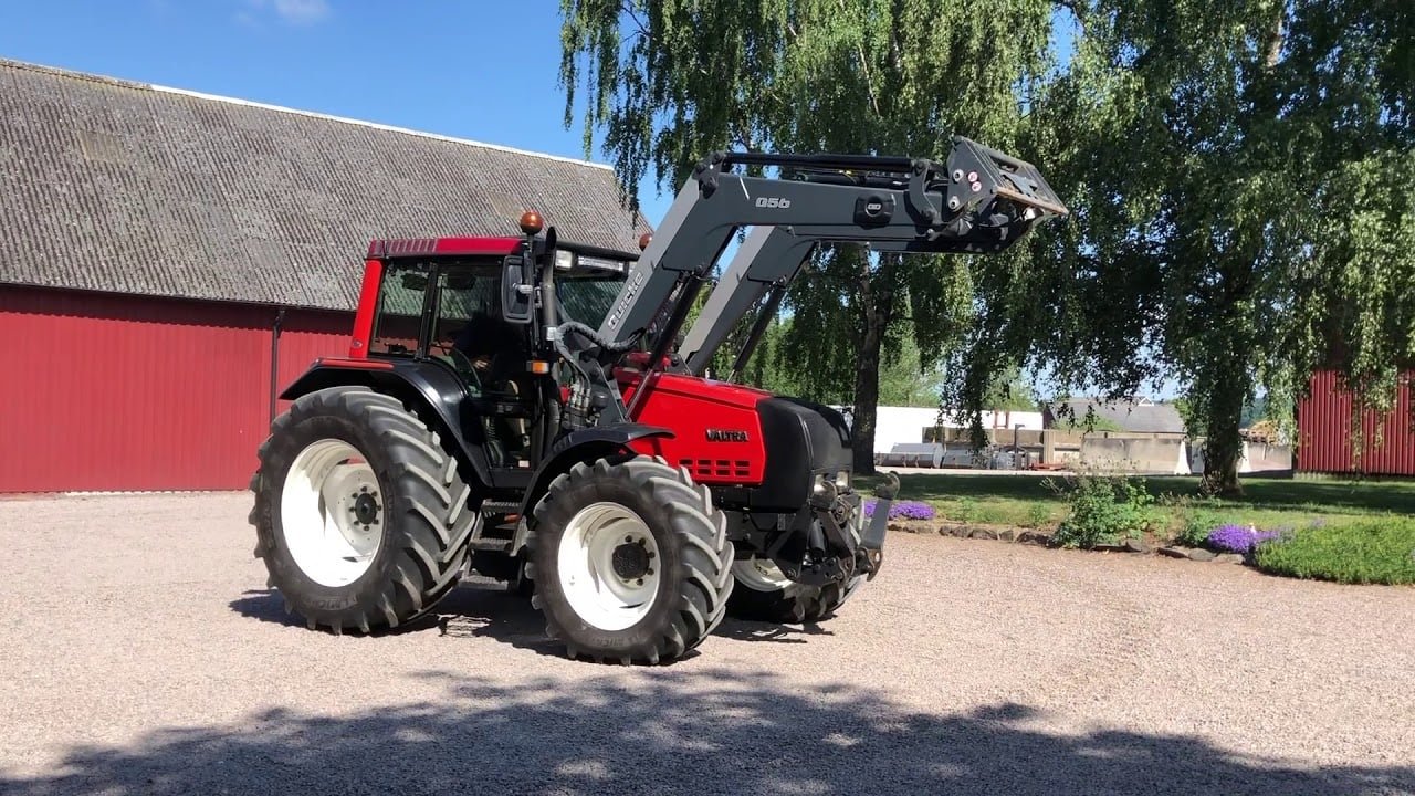 Tractor Valtra 6750 4 WD
