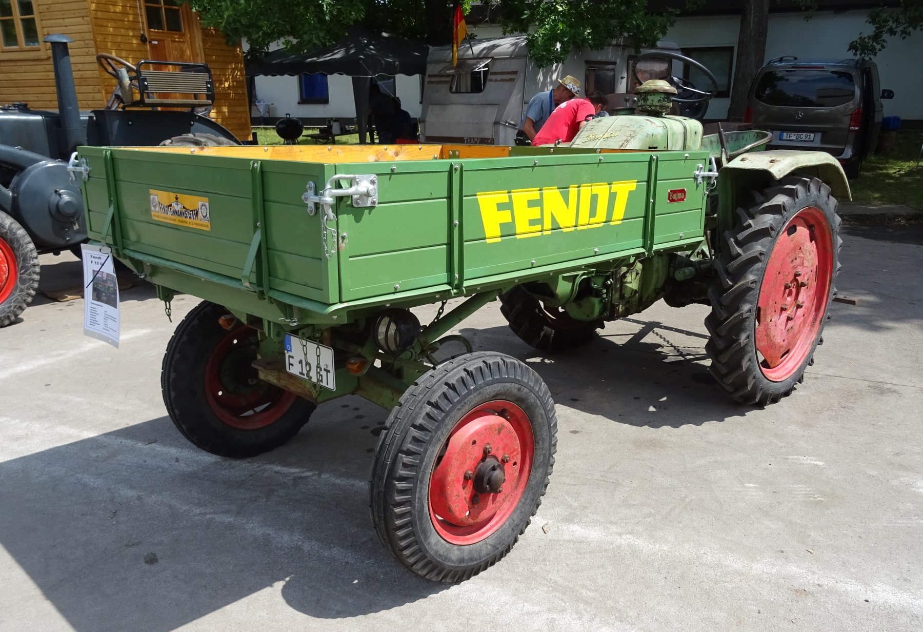 Tractor Fendt F 12 GT