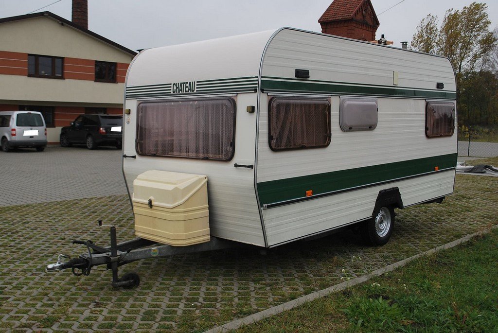 Anhänger CHATEAU 440 HK