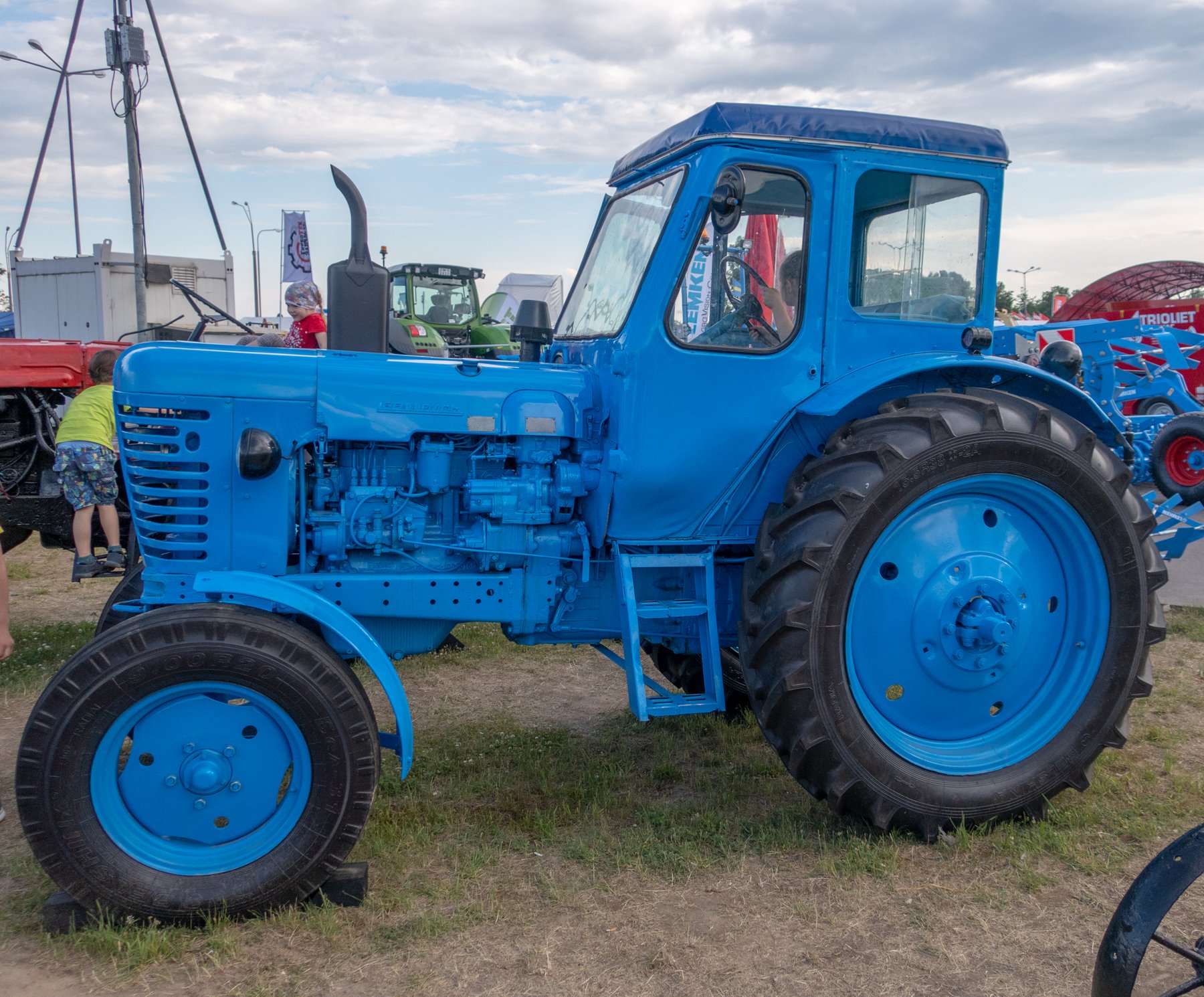 Belarus MTZ-50