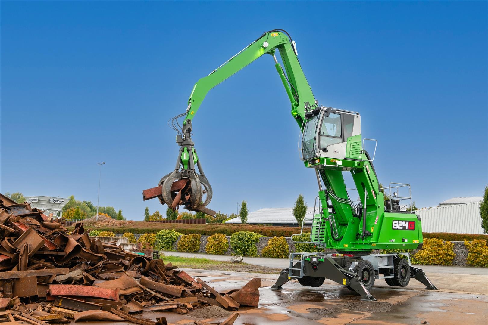 Crane Sennebogen Variable Material Handler for recycling, scrap, timber & port