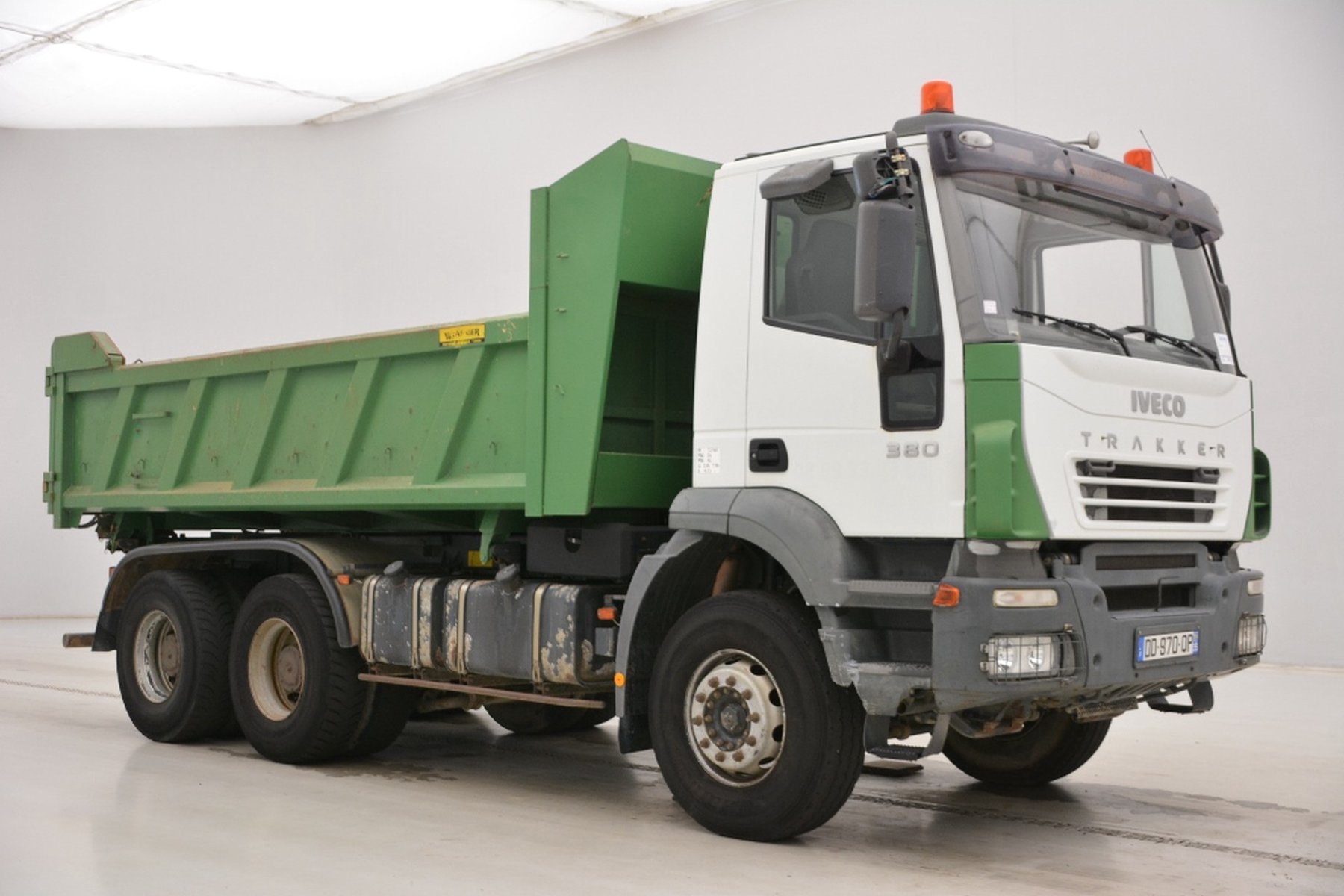 Iveco 380EH