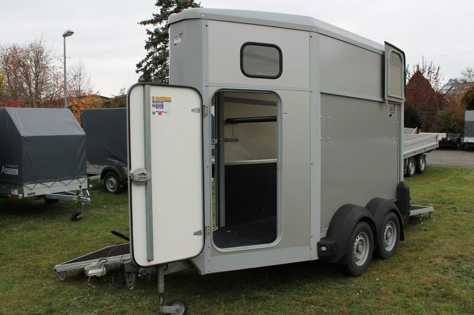 Ifor Williams HB403