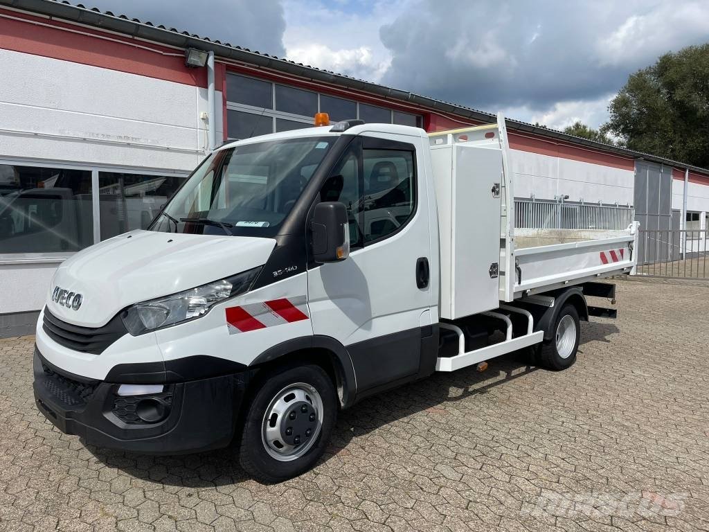 Truck Iveco DAILY 35C14V