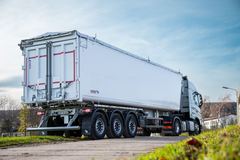 Schmitz Cargobull SQ1