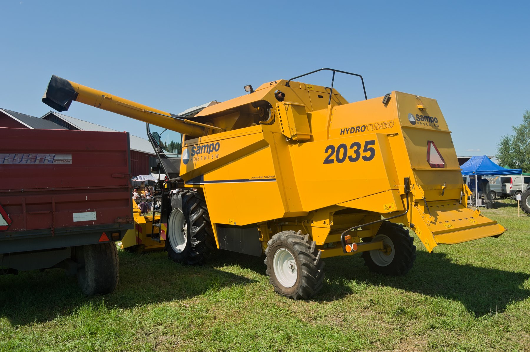 Harvester Sampo Rosenlew 2035