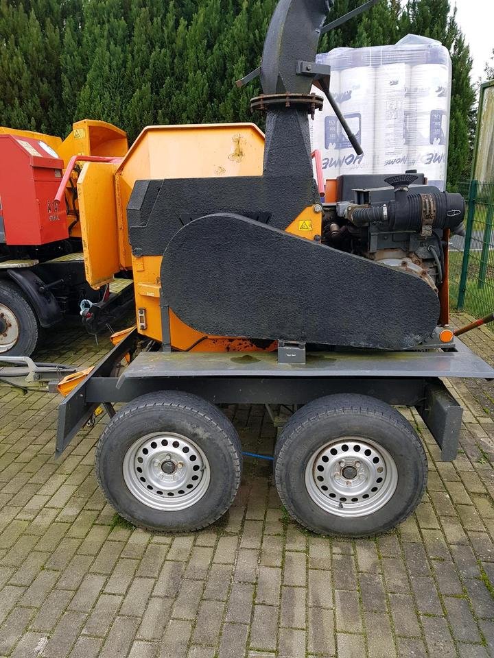 TS 327 M