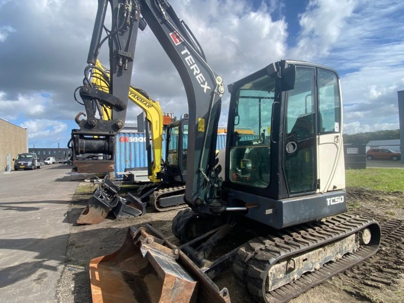 Excavator Terex TXC520LC-2