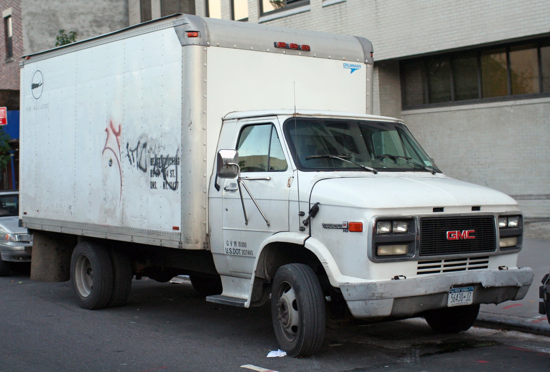 Truck GMC 3500 HD