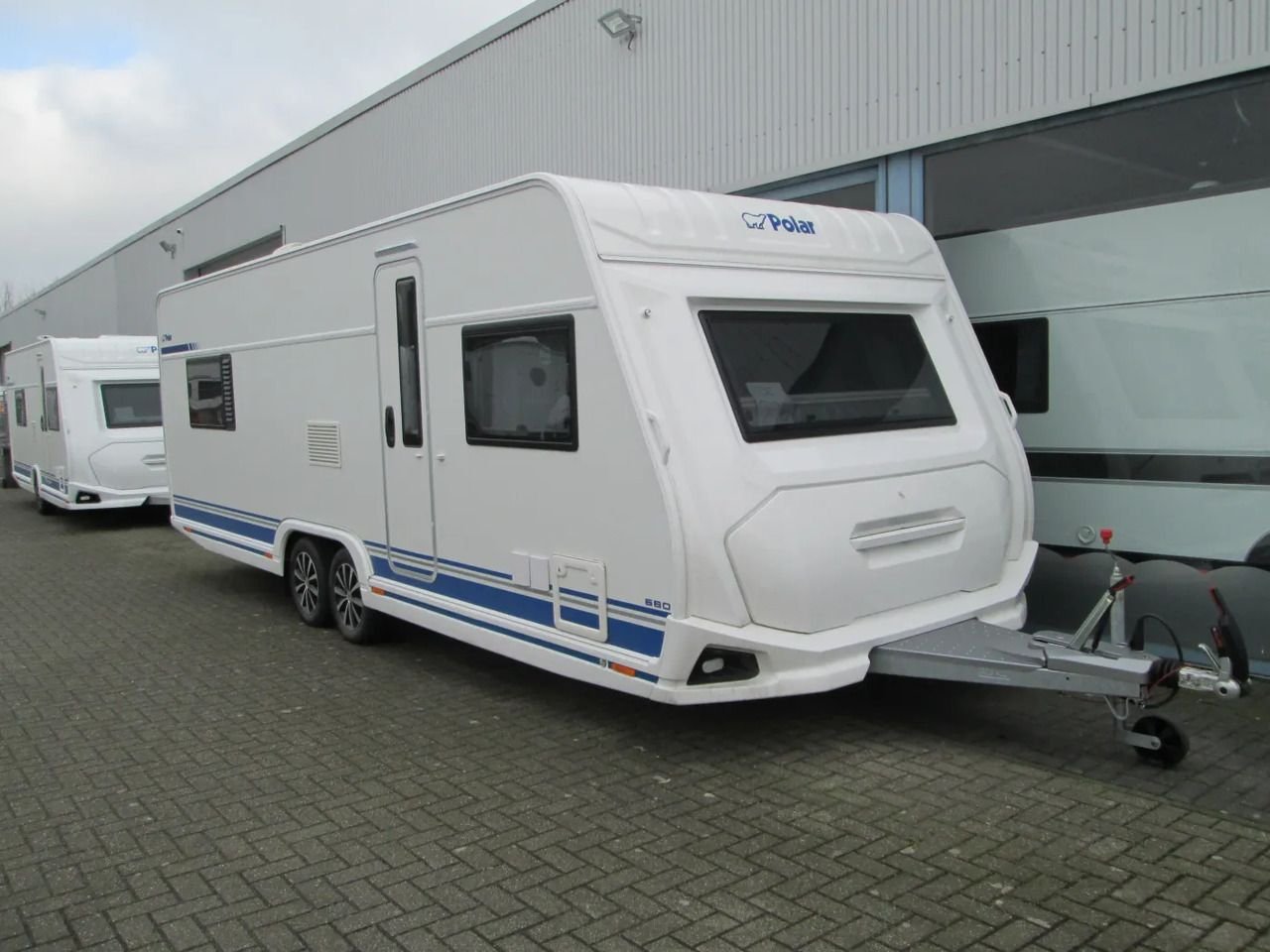 Car trailers up to 3.5 t POLAR 680 TR