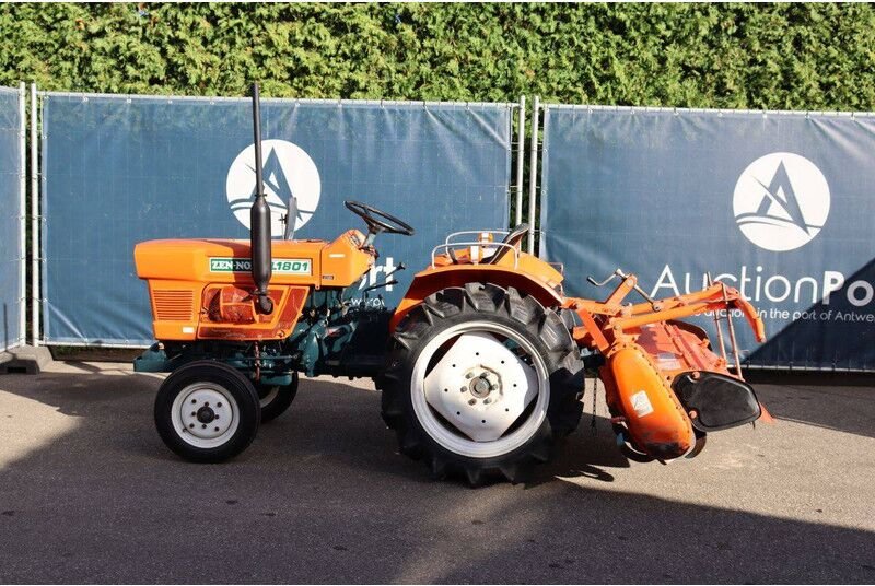 Tractor Zen Noh ZL2601
