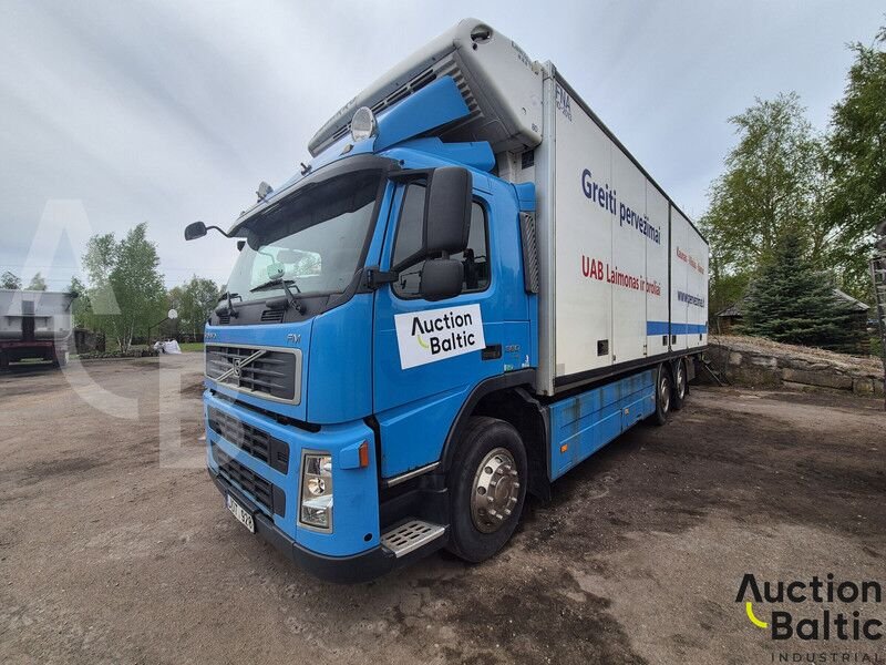 Volvo 360 6X2