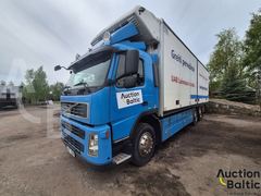 Volvo 360 6X2