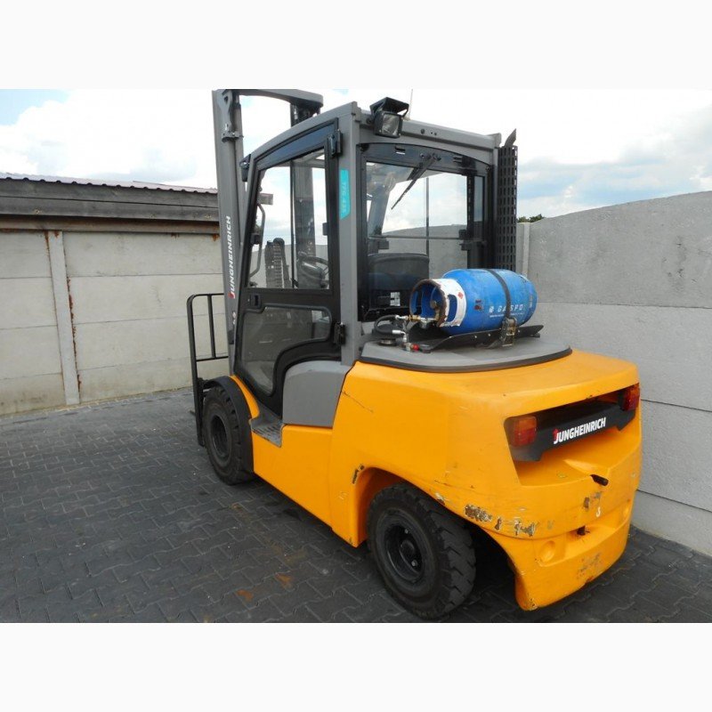 LPG forklifts Jungheinrich TFG435