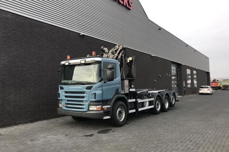 Samochód ciężarowy Scania 400 LB8X4