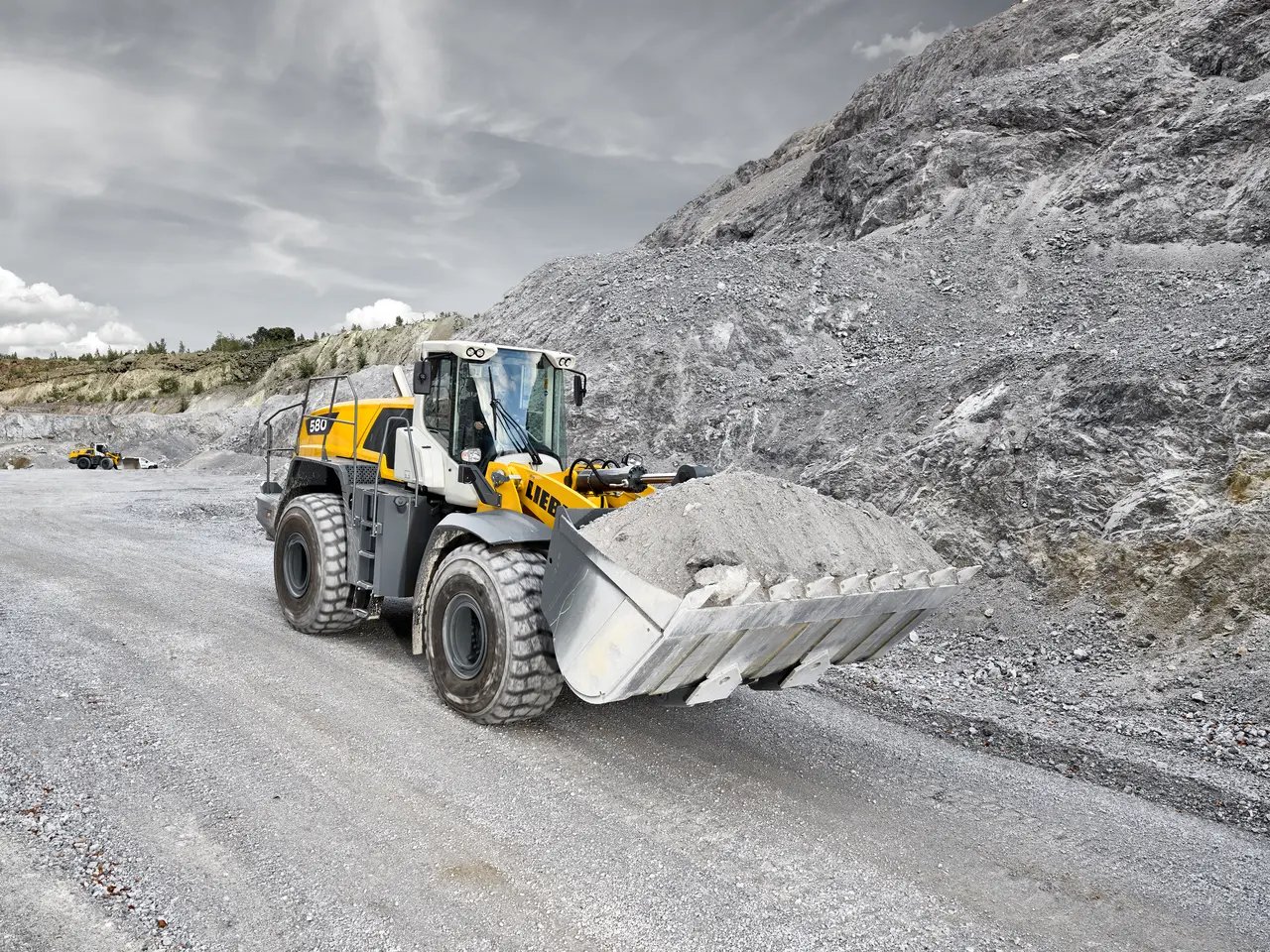 Liebherr L580
