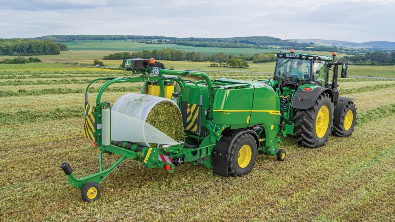 John Deere C441R