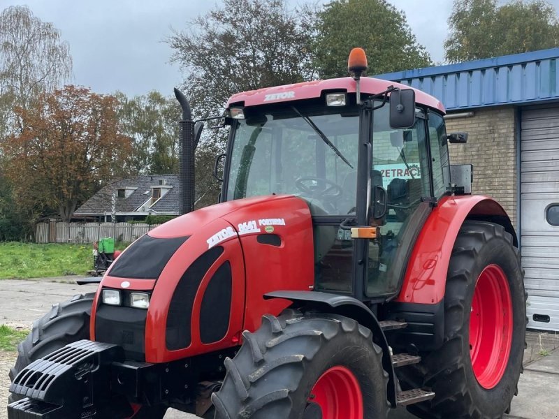 Tractor Zetor 8641