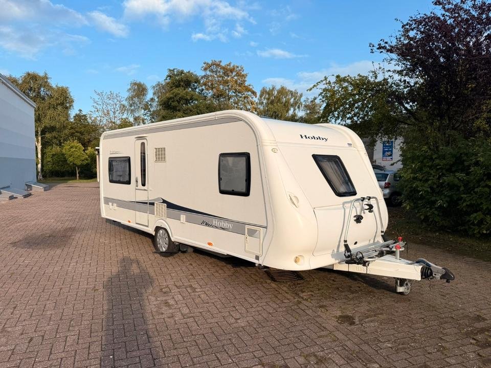 Trailer HOBBY 560 CFE DE LUXE