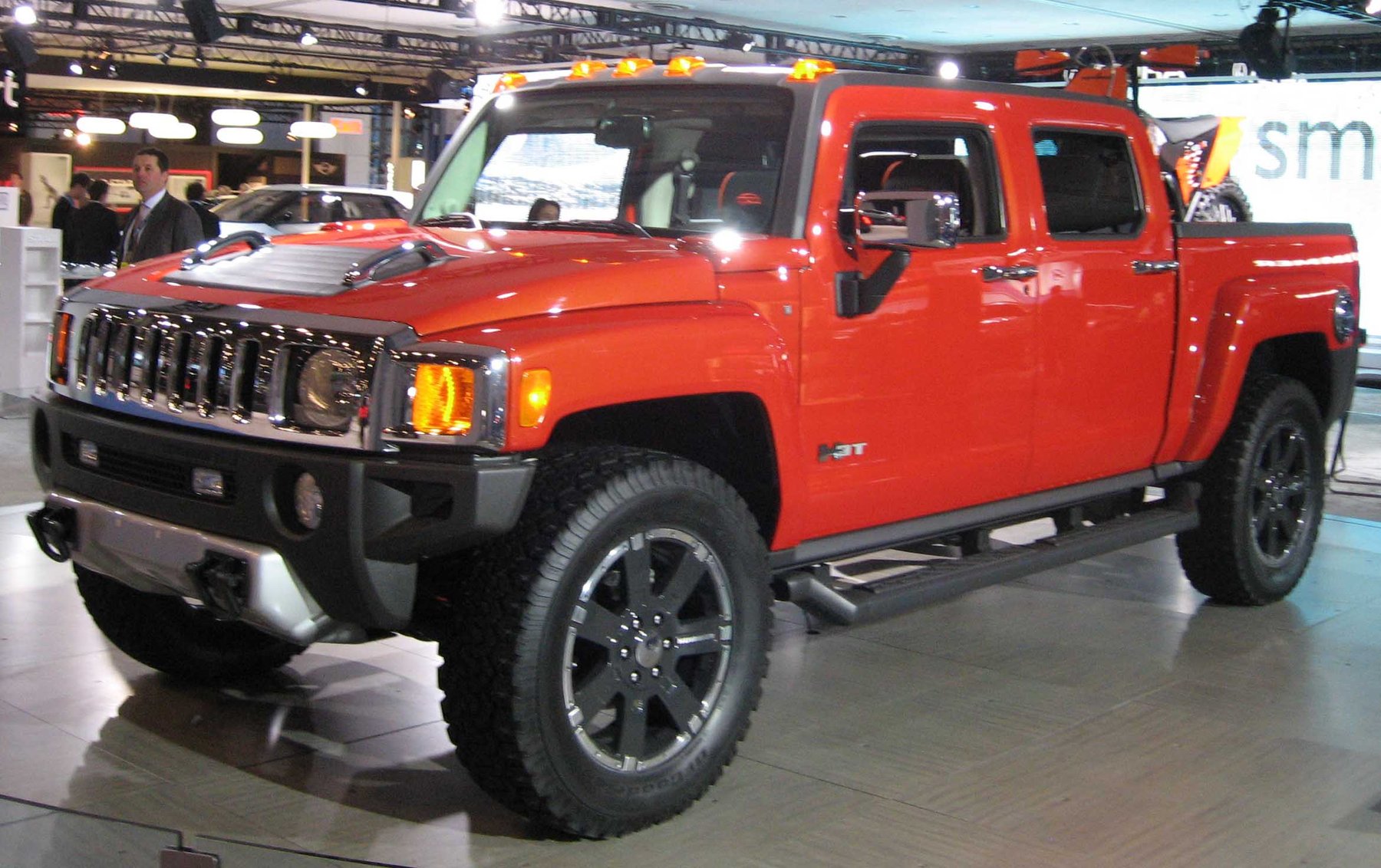 Van Hummer H3 T