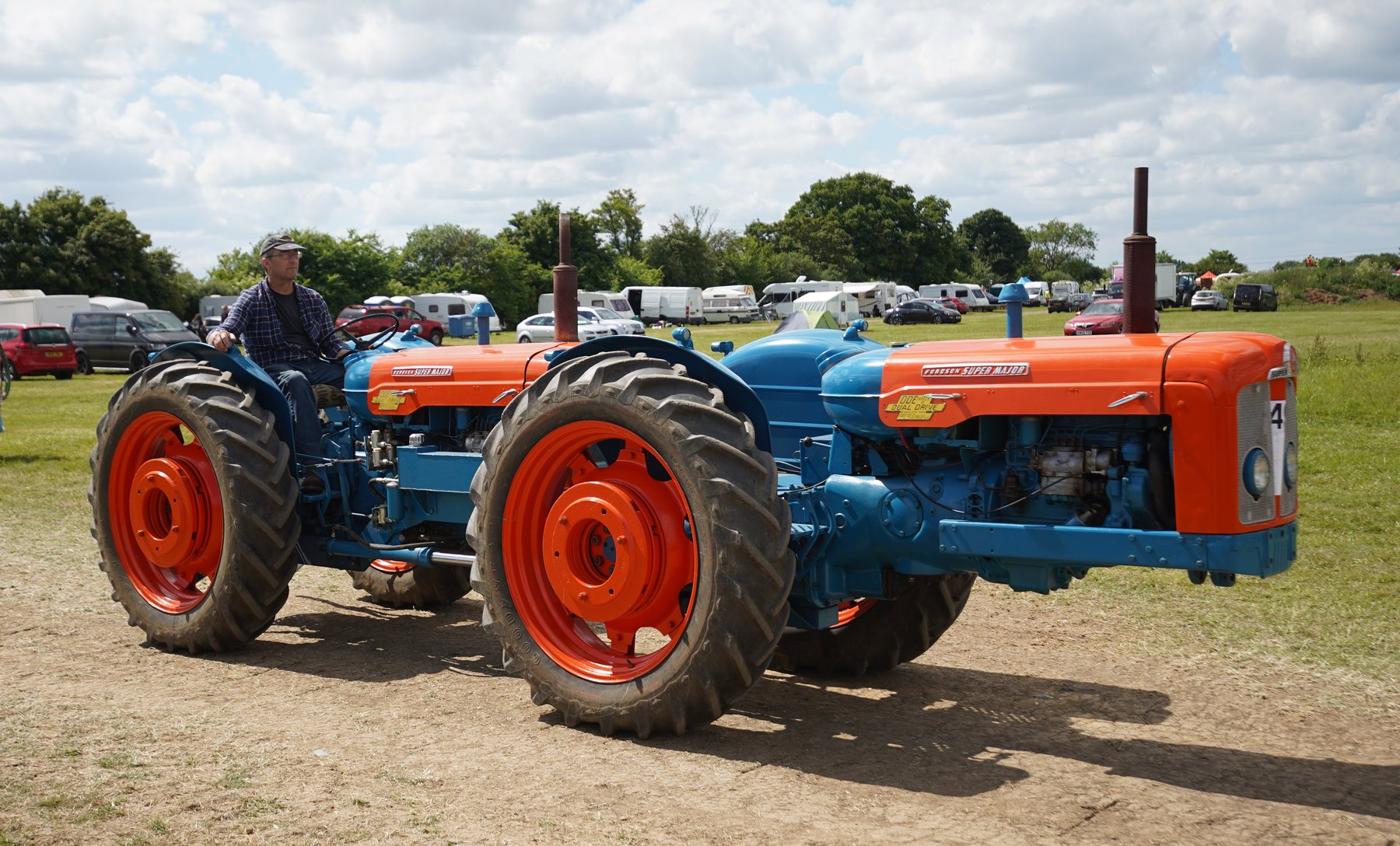 Tractor Fordson E 27 N-D