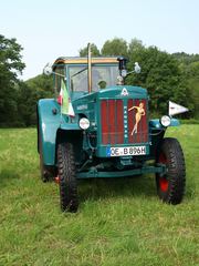Hanomag R 460