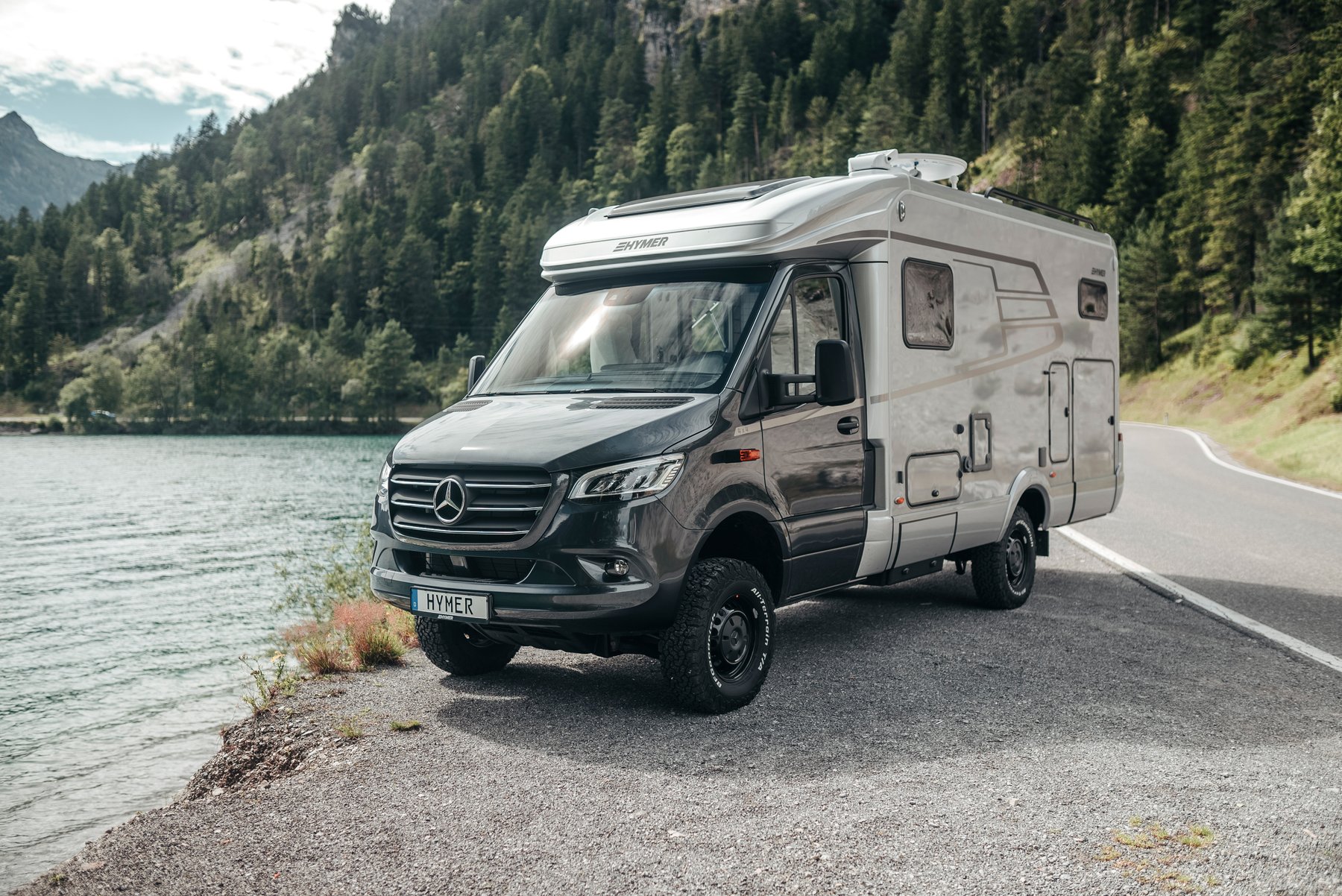 Transporter Hymer STARLINER