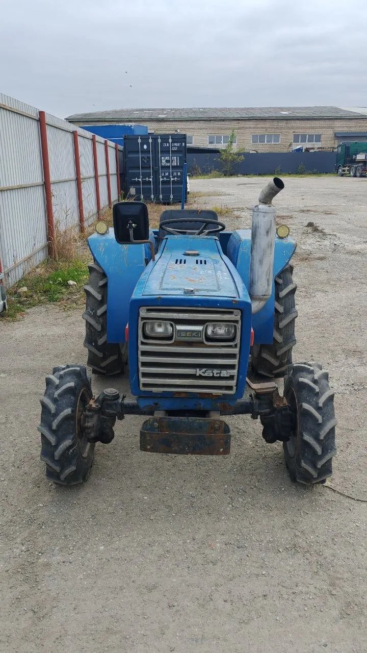 Traktor Iseki TS1700