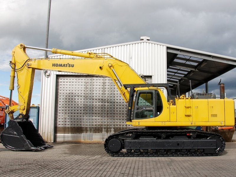 Excavator Komatsu PC600LC-6