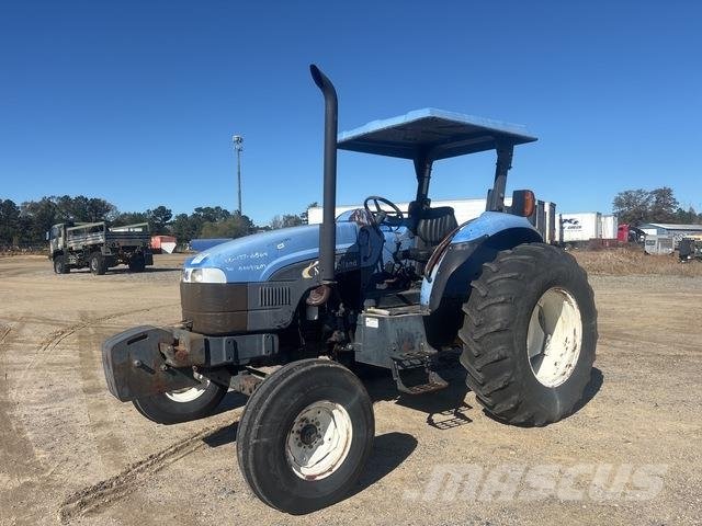 Tractor New Holland TB100 All-Purpose 4WD