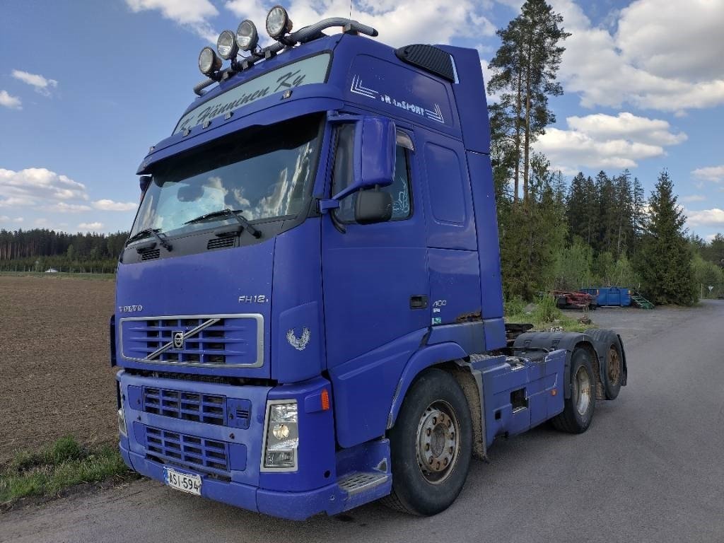 Truck Volvo F12-4X2 TAMD