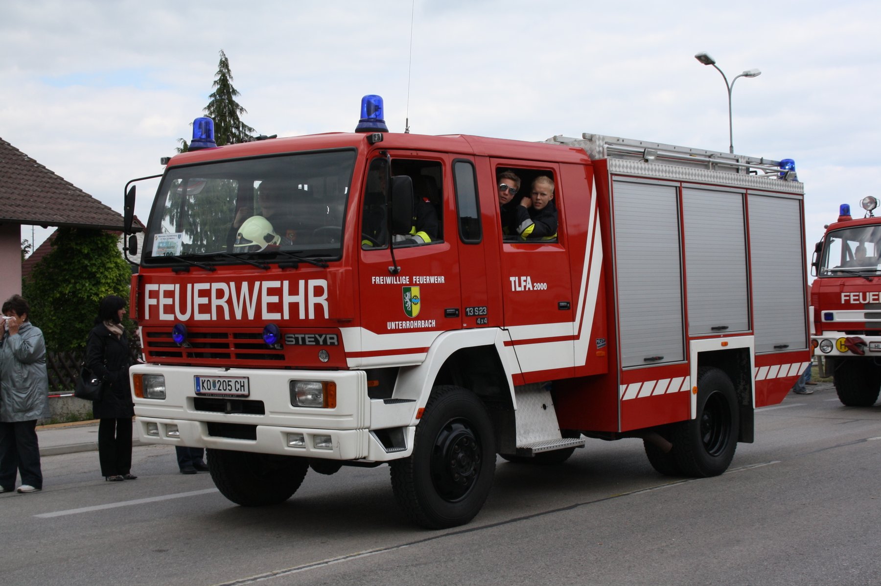 Truck Steyr 13S23 4X4