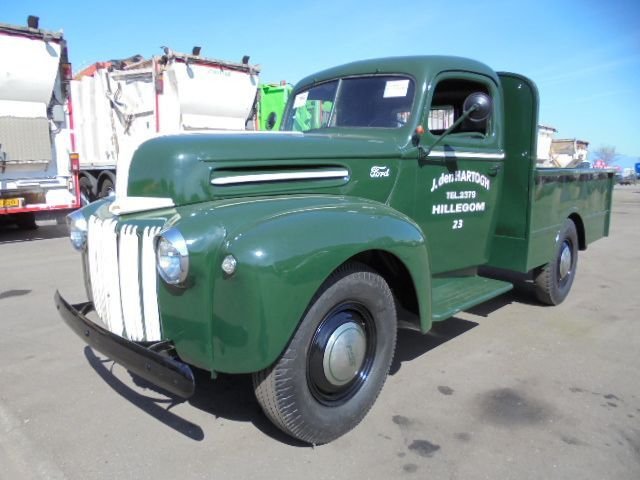 Ford 300s PICKUP