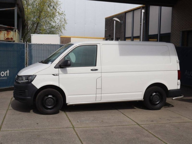 Van Volkswagen 215011
