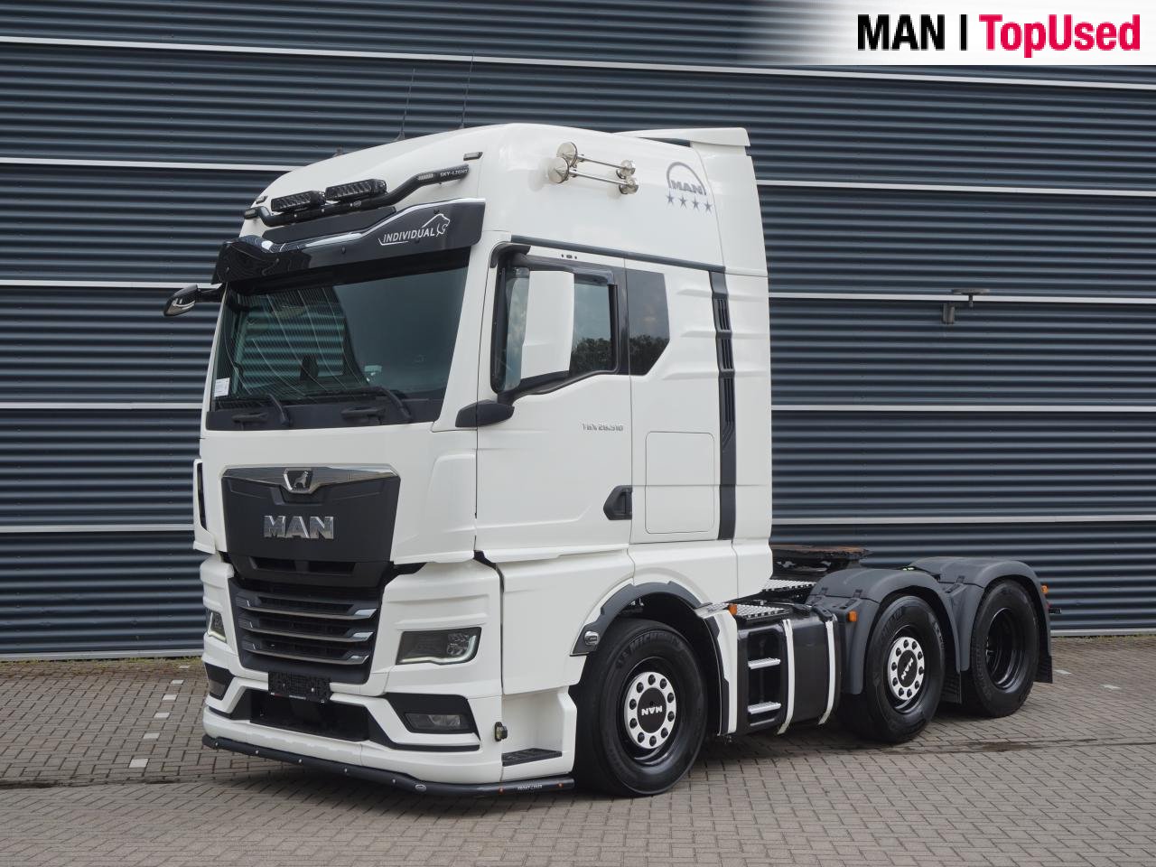 Truck MAN 26.510 6X2/4 BL