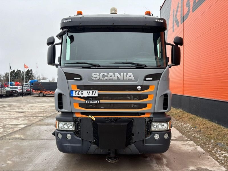 Truck Scania G 440 B 8X2/4