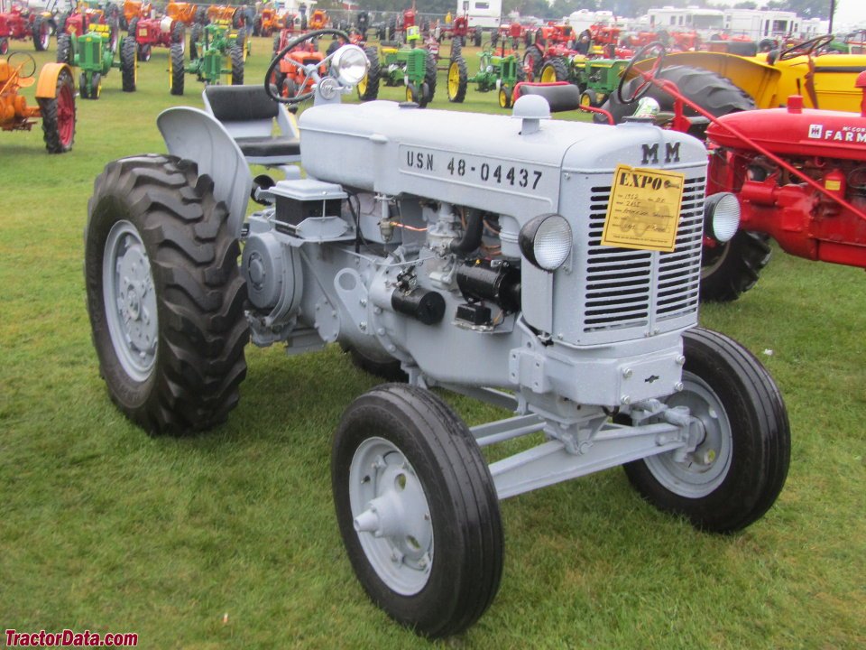 Tractor Minneapolis Moline ZASI