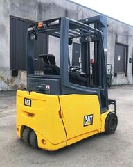 CAT Lift Trucks 2ET4000