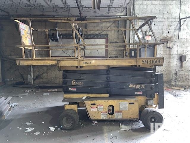 Aerial work platforms Grove SM3160E