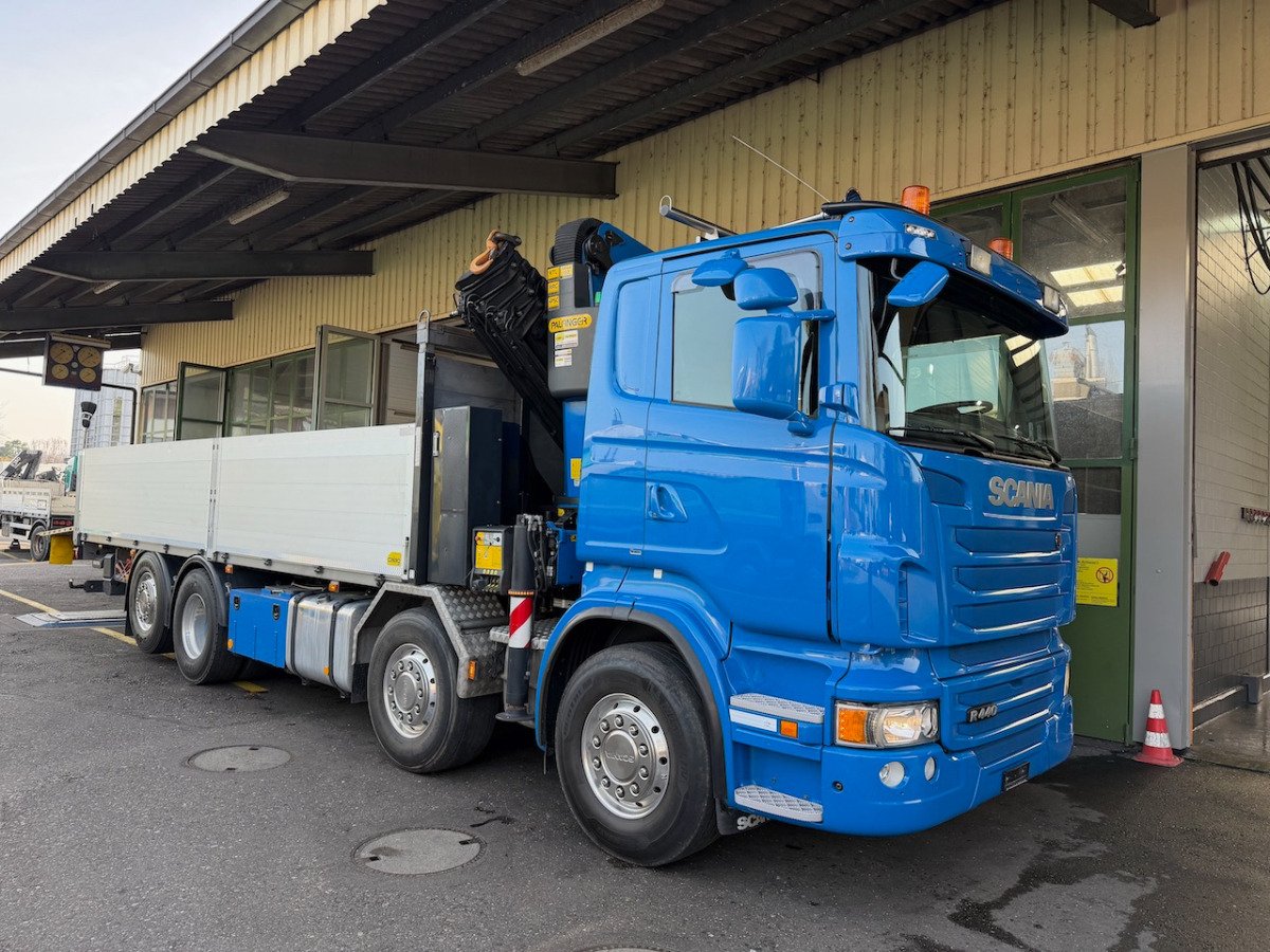 Truck Scania 440 LB8X2/*6HNB