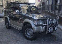 Mitsubishi PAJERO 2.5TD WAGON VAN A.